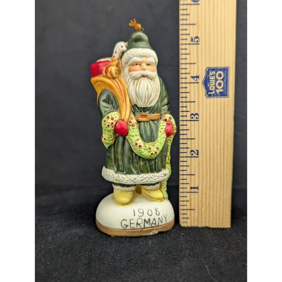 VTG Santa Collectables Santas of The World 6 pc. Hand Crafted Porcelain Set AMES - Picture 12 of 14